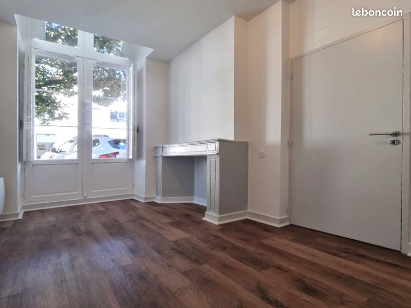 Appartement 2 pièces 52 m² · à Bordeaux · 52 m² · 893 €