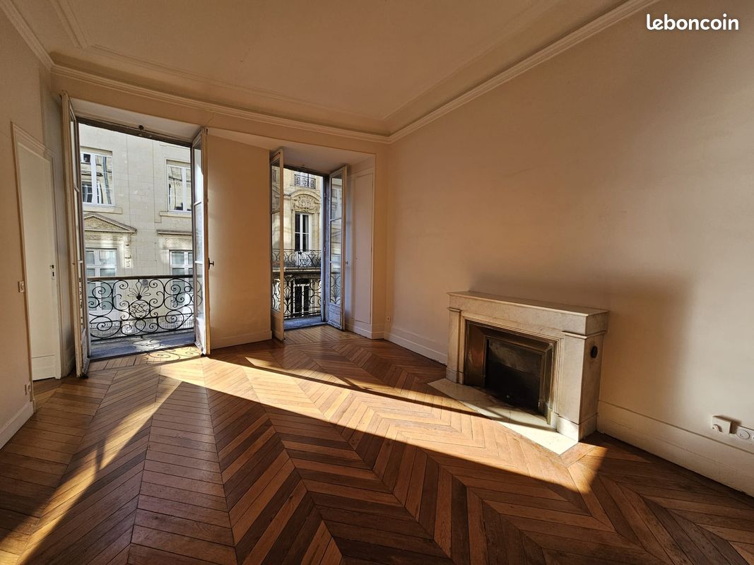 Appartement 3 pièces 77 m² · à Bordeaux · 77 m² · 1 208 €
