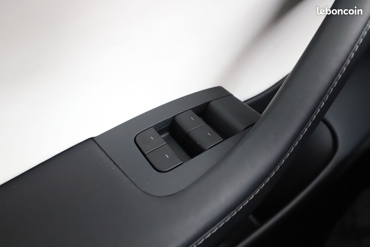Tesla Model 3 Autonomie Standard Plus RWD 60 kWh 275 ch (image 23)