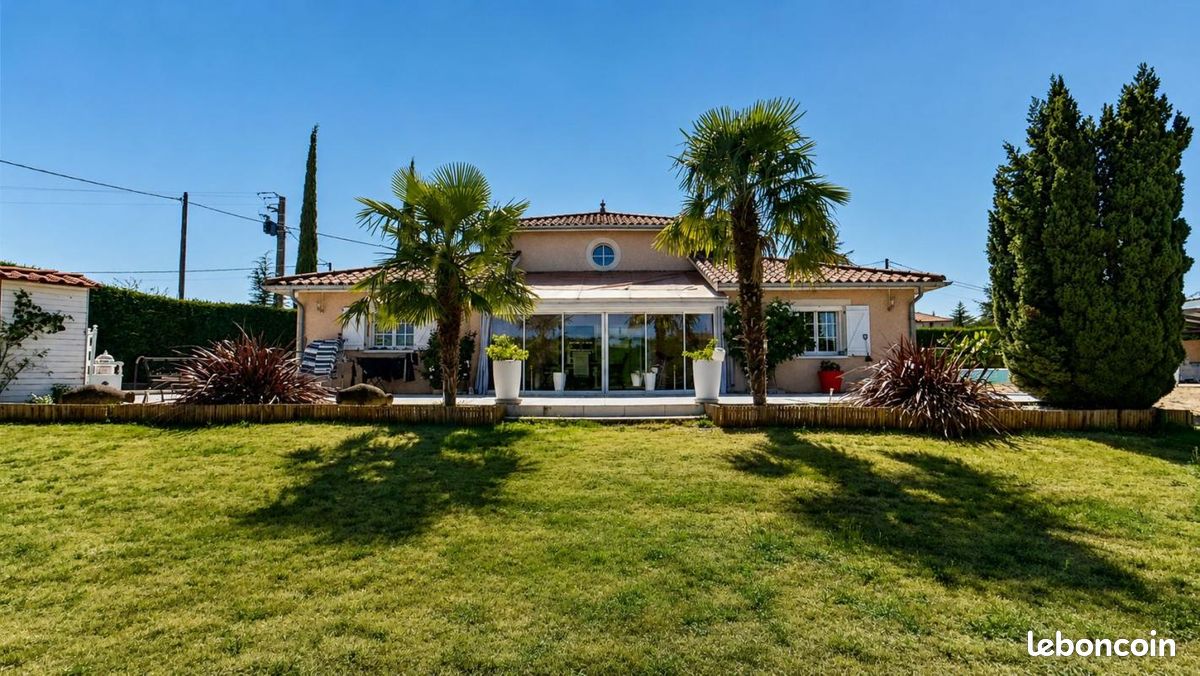 Maison 5 pièces 170 m² · à Lentilly · 170 m² · 740 000 €