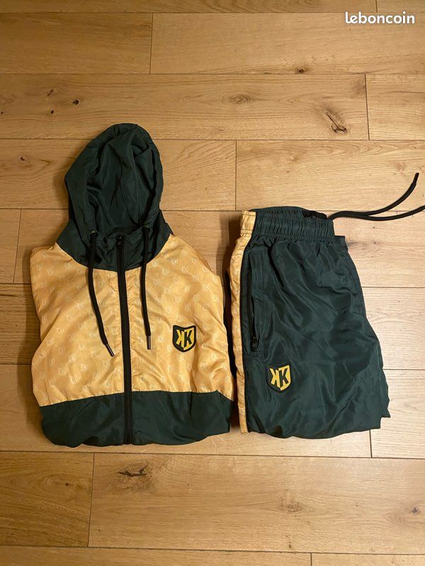 Ensemble footkorner jaune et vert XS Vêtements