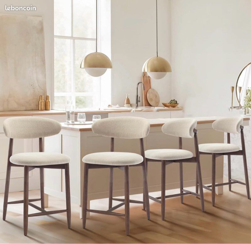 Lot de 7 chaises de bar neuves (image 1)