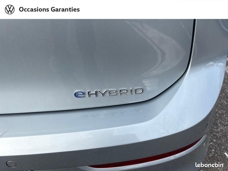 Volkswagen Golf 1.5 eHybrid 204ch VW Edition DSG6 (image 22)