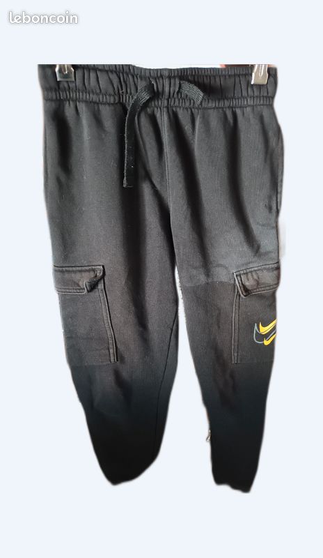 Vends pantalon Nike noir (image 1)