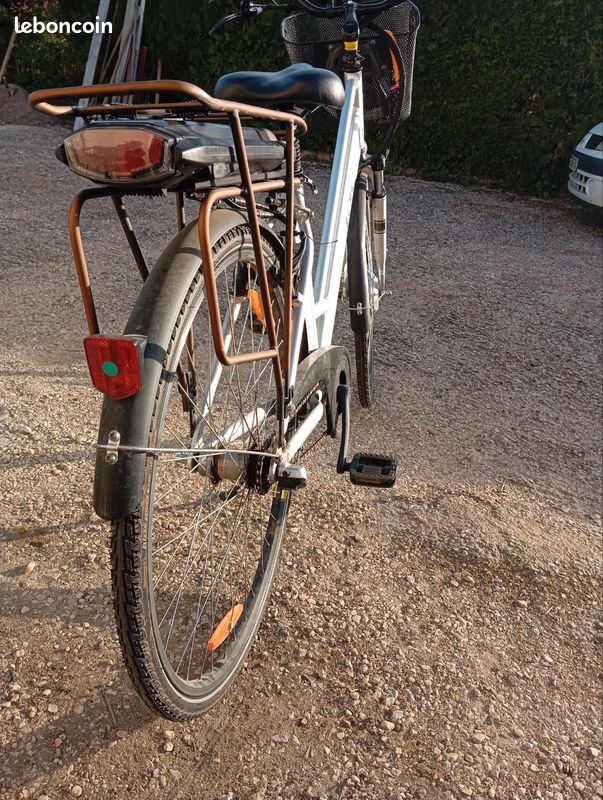 Vélo électrique métropolitain 20" (image 3)