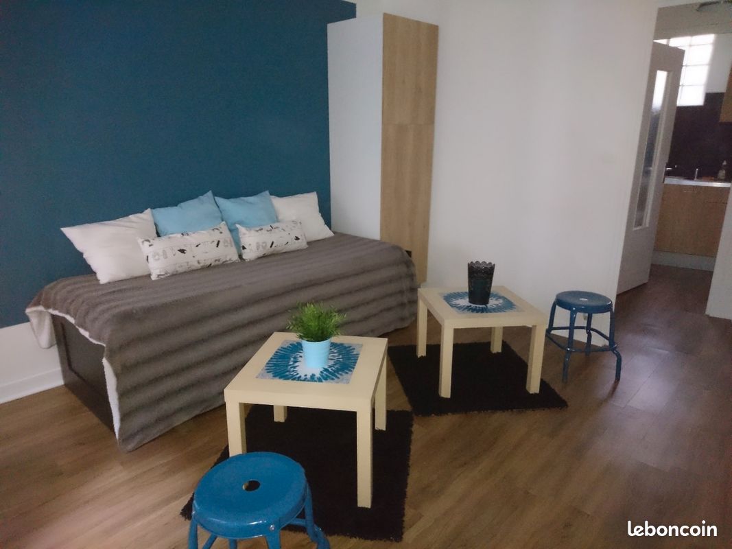 Appartement 1 pièce 25 m² · à Millau · 25 m² · 450 €/mois