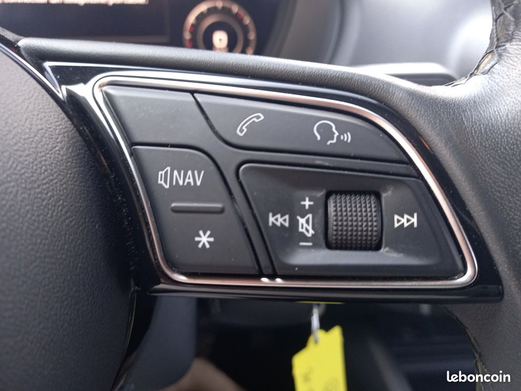 Audi Q2 30 TDI 116CH DESIGN S TRONIC 7 (image 19)