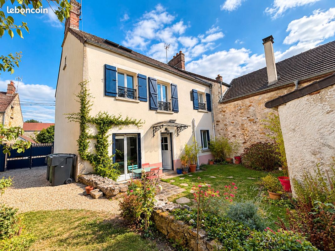 Maison 5 pièces 154 m² · à Rozay-en-Brie · 154 m² · 313 000 €