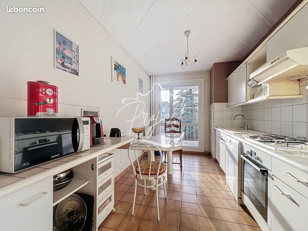 Appartement 4 pièces 87 m² · à Sochaux · 87 m² · 69 900 €