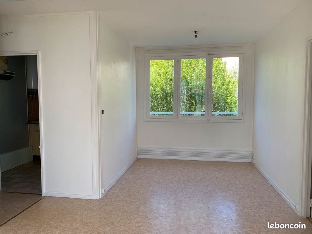 Appartement 4 pièces 65 m² · à Saint-Quentin · 65 m² · 43 000 €