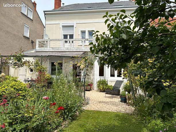 Maison de ville 8 pièces 214 m²