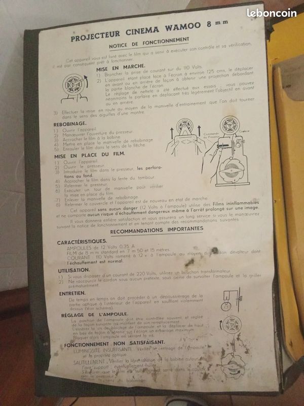 Projecteur 8mm WAMOO Années 50 - Avec Boîte, Notice, écran Et Films