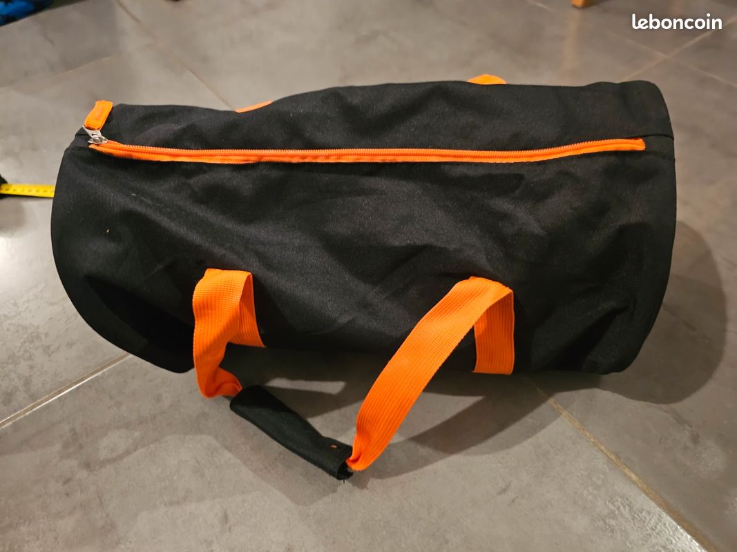 Sac de sport 40cm de large (image 3)