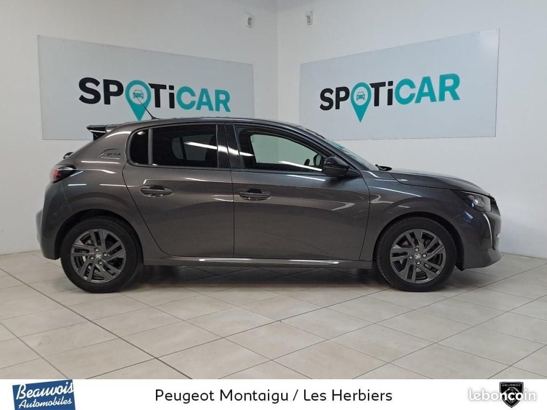 Peugeot 208 Style PureTech 100 S&S EAT8 (image 4)