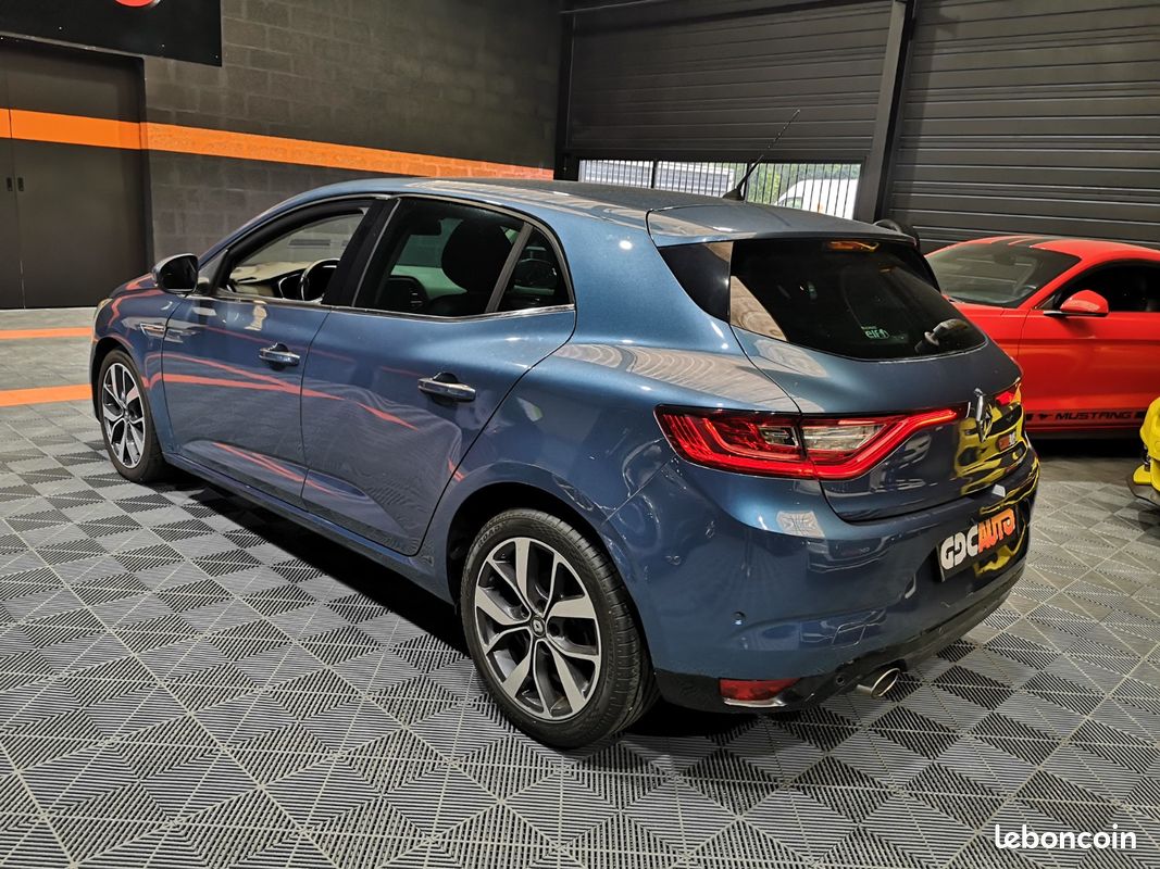 Renault MÉGANE IV 1.2 TCE 130 ENERGY INTENS EDC BVA (image 6)