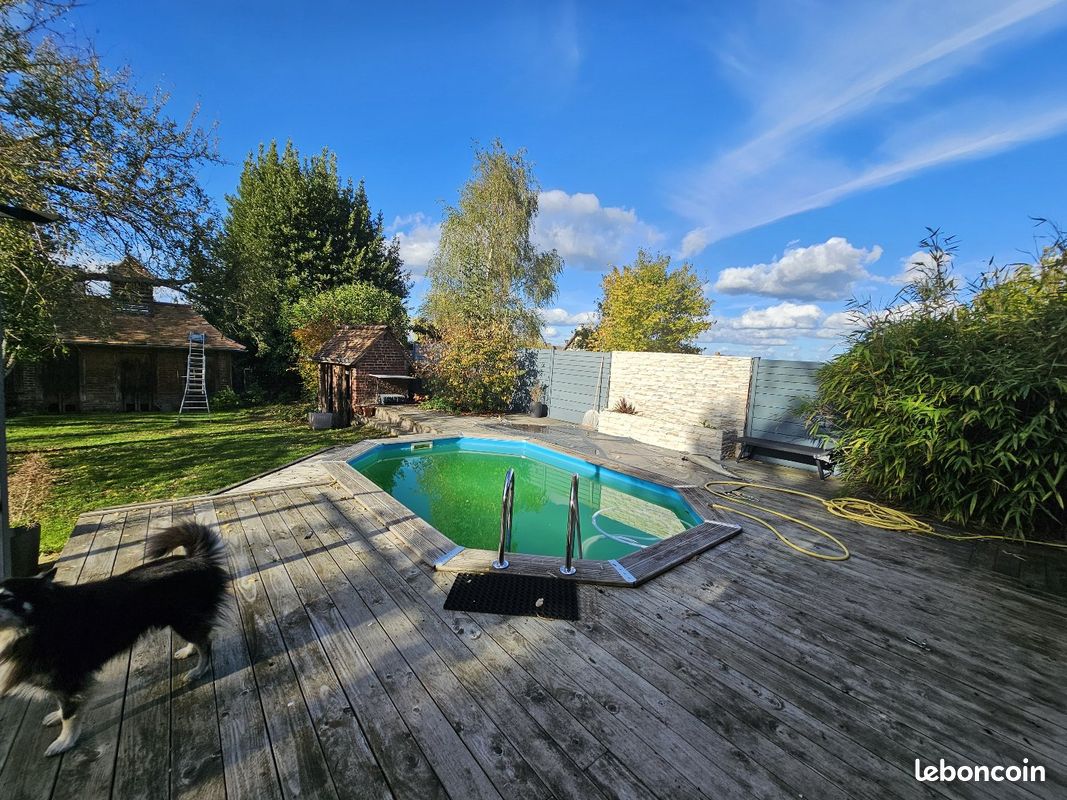 Maison 6 pièces 155 m² · à Saint-Pierre-des-Fleurs · 155 m² · 325 000 €