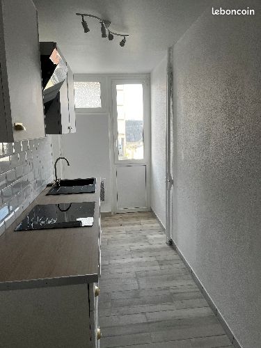 Appartement a louer fleury-les-aubrais - 2 pièce(s) - 40 m2 - Surfyn