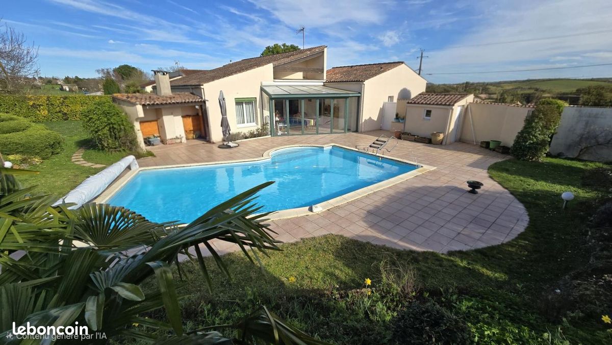 Maison 6 pièces 166 m² · à Nieul-lès-Saintes · 166 m² · 350 000 €