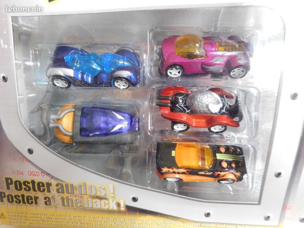 Coffret Majorette 1/64 - 20 Véhicules De Fiction - Collection (occasion)