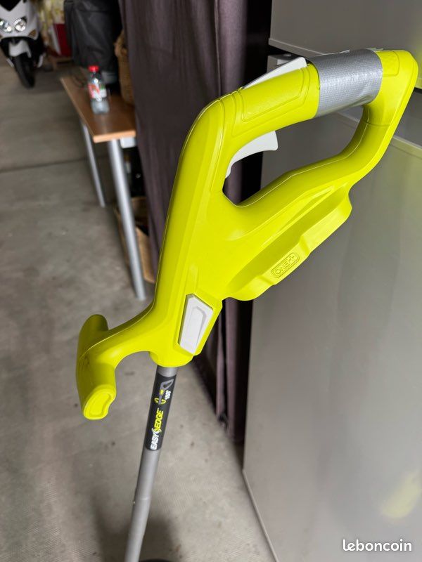 Ryobi coupe bordure sans fil (image 2)