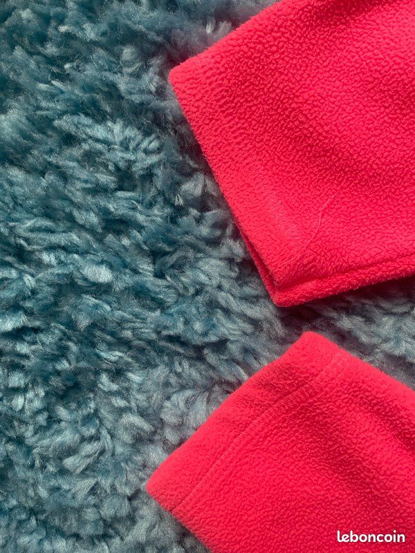 Pull polaire rose fluo Gap en Small (image 5)