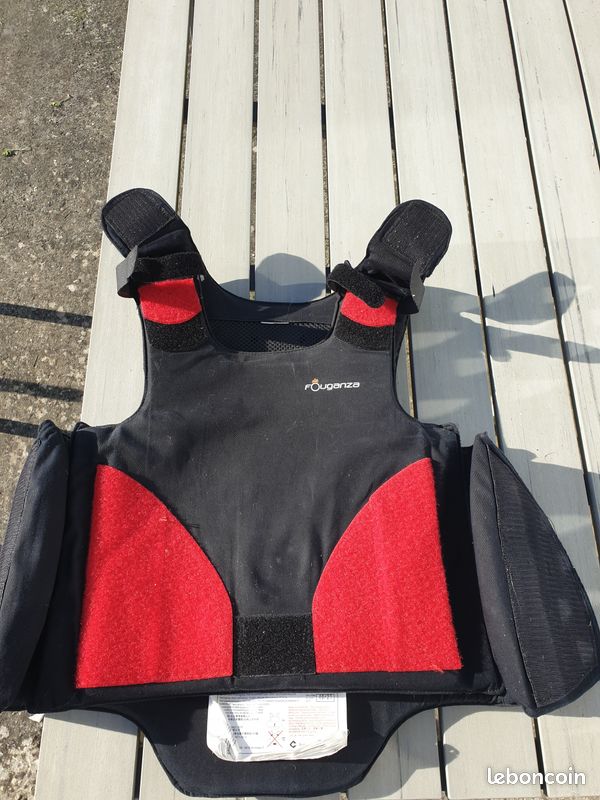 Gilet D'équitation à Capuche Fouganza Pour Femme, Taille S, Rouge Pétant !