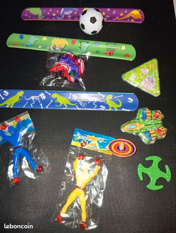 Lot d'une dizaine de fidget jeux (image 6)