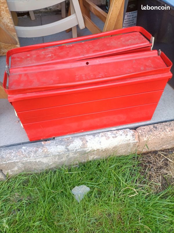 Caisse a outils (image 1)