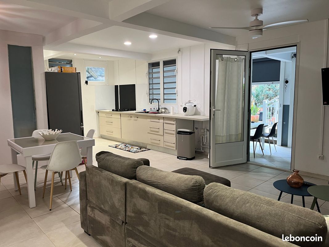 Appartement 3 pièces 84 m² · aux Abymes · 84 m² · 1 360 €/mois