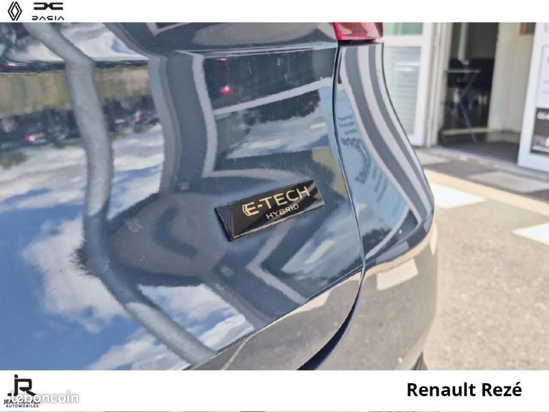 Renault Captur 1.6 E-Tech hybride 145ch Equilibre (image 31)