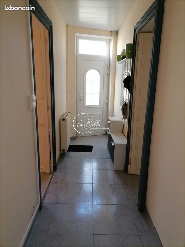 Maison de ville 6 pièces 123 m² - Rouillac 16170 (image 2)