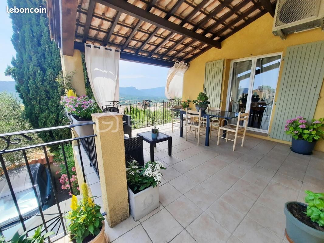Appartement 5 pièces 79 m² · à Fréjus · 79 m² · 292 000 €