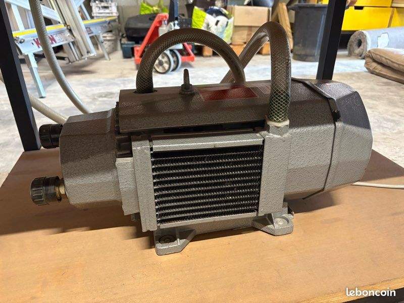 Pompe à vide Becker T 3.40 DSK – 40 m³/h – Industrielle (image 1)