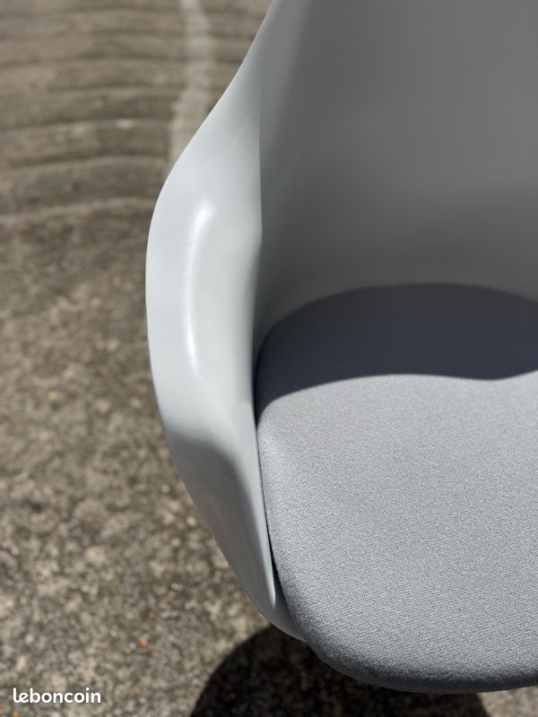 Fauteuil, tulipe, Knoll studio Eero Saarinen (image 3)