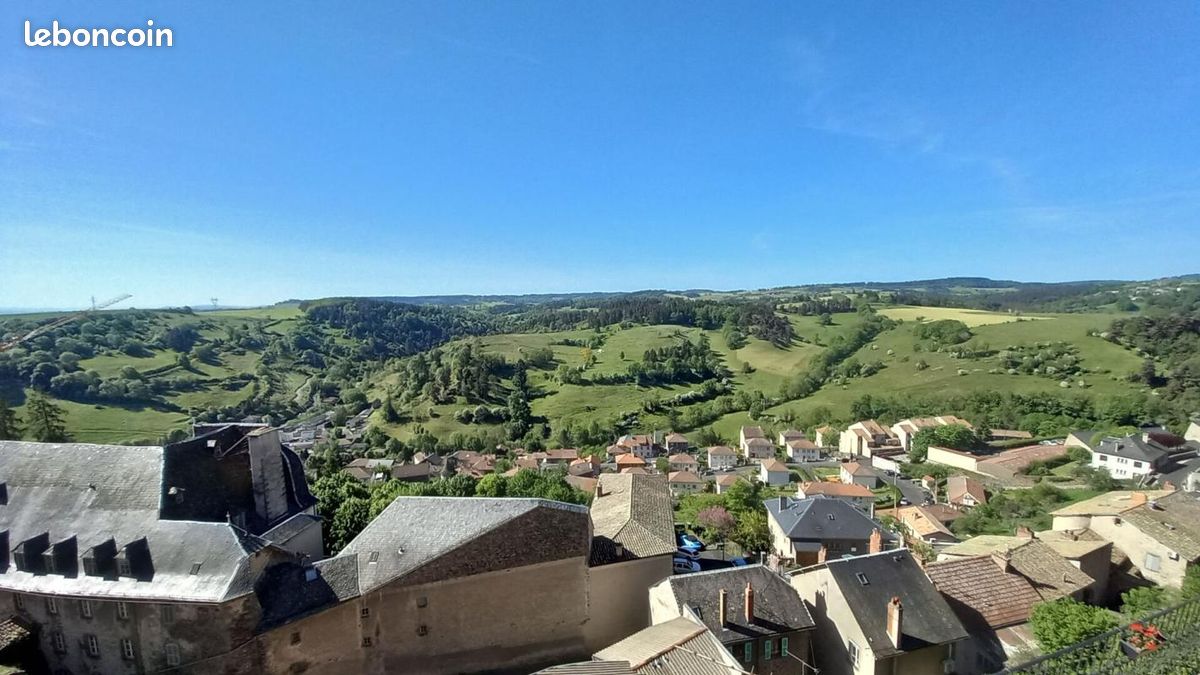 Appartement 2 pièces 32 m² · à Saint-Flour · 32 m² · 400 €/mois