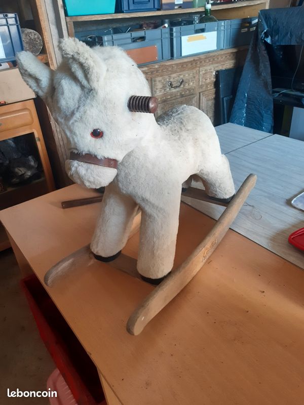 Jouet à Tirer Ancien Cheval Blanc En Bois Polychrome 1920 - L30cm H27cm - France