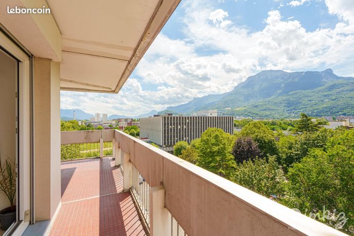 Dernier étage avec vue – Grand T3 lumineux de 81m² — 6