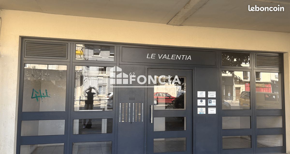 Appartement 2 pièces 57 m² · à Valence · 57 m² · 115 000 €