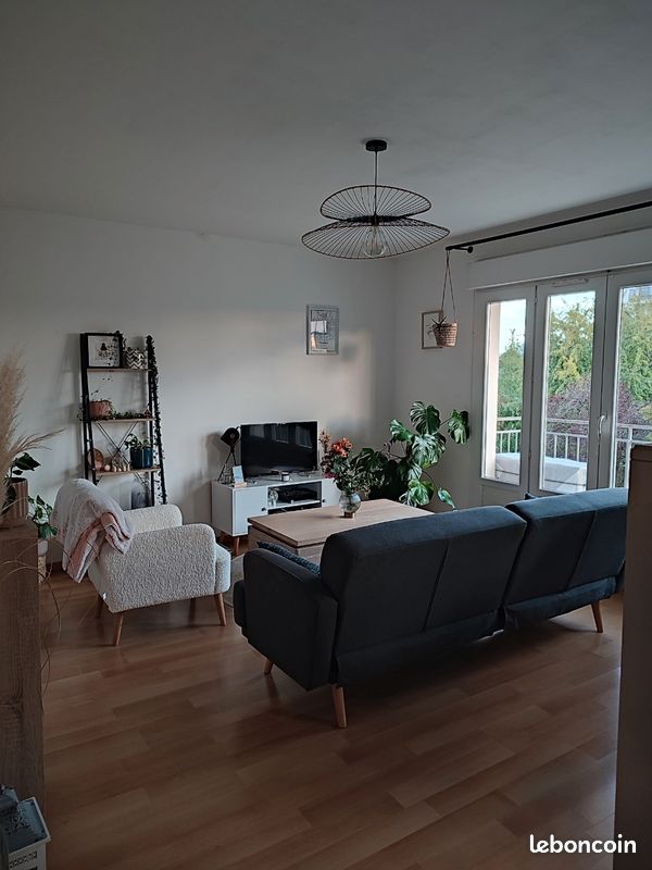 Appartement 2 pièces 47 m² · à La Riche · 47 m² · 662 €/mois