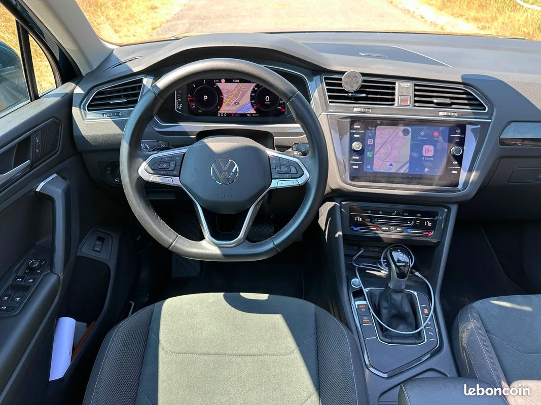 VOLKSWAGEN TIGUAN 2.0 TDI 150ch DSG7 Elegance/ GARANTIE 6 MOIS / DERNIER CT VIERGE (image 15)