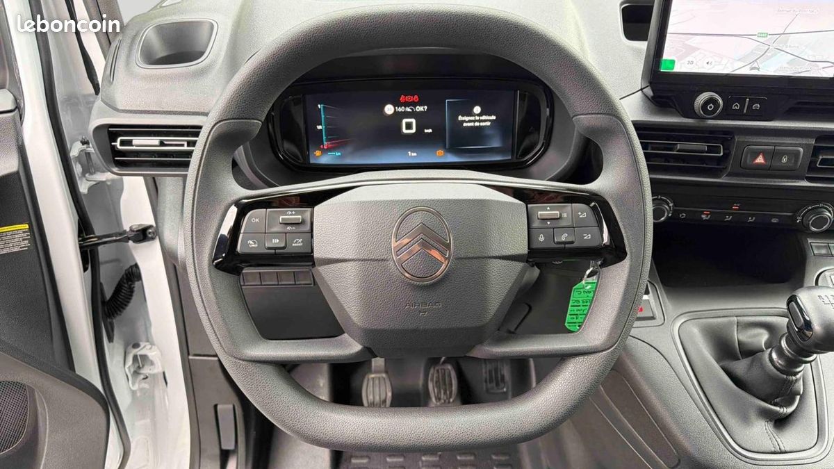 Citroën Berlingo VAN M DIESEL 100 CH MANUELLE (image 13)