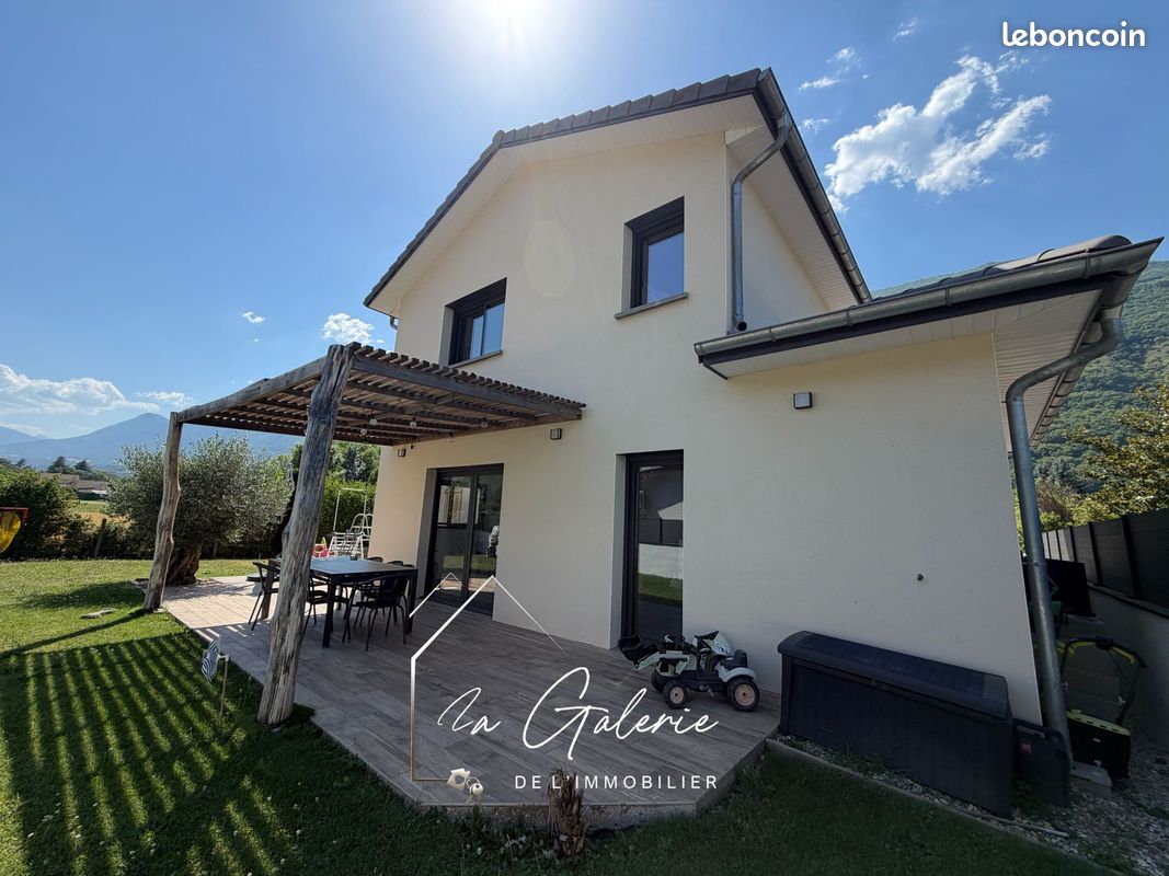 Maison 5 pièces 105 m² · à Vif · 105 m² · 428 000 €
