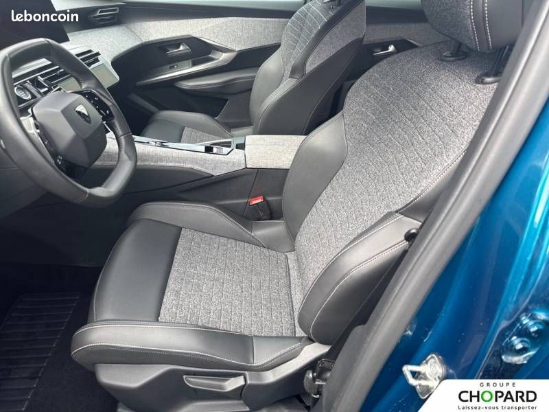 Peugeot 3008 Hybrid 136 e-DCS6 Allure (image 11)