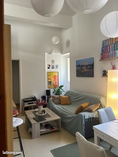 Appartement 1 pièce 28 m² · à Bordeaux · 28 m² · 650 €/mois