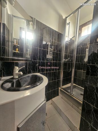 Propriété 9 pièces 286 m² — 16