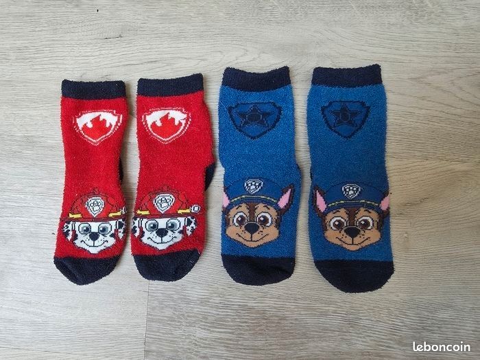 Lot 2 Paires Chaussettes Polaires Pat' Patrouille (Marcus & Chase) 27-30 Tres Bonne Etat (image 1)