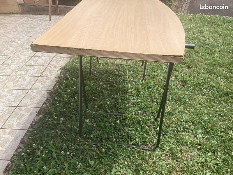Bureau : tréteaux + planche (image 4)