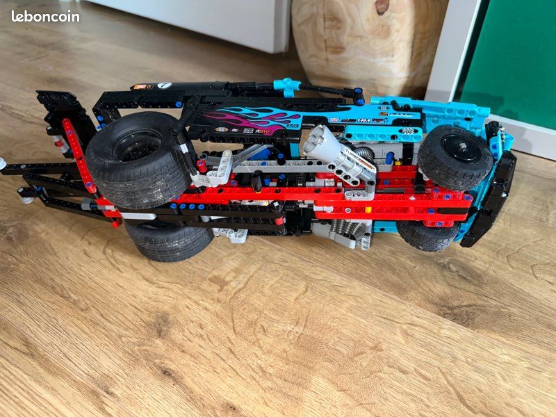 Lego technic 42050 (image 6)