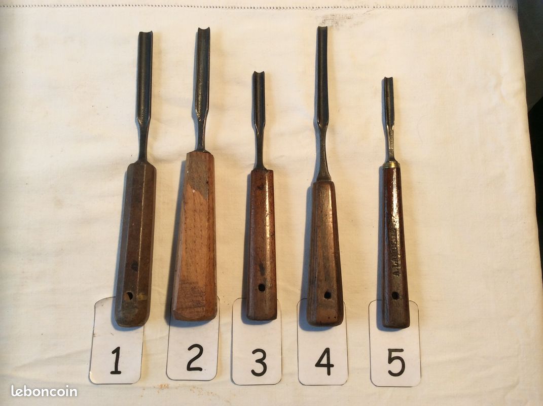 ANCIENNE GOUGE DE Sculpteur, ébéniste, Menuisier, Outil Ancien estampillé EUR 20,00 - FR