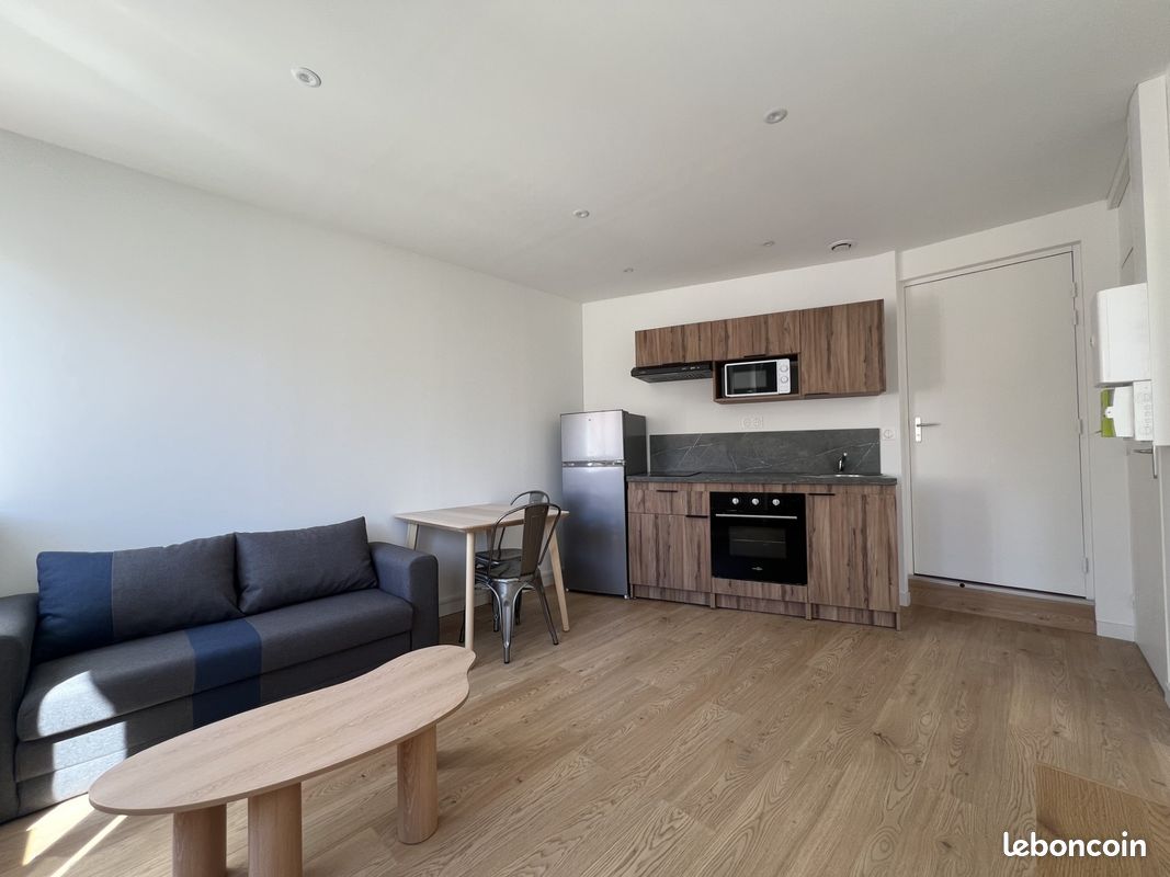 Appartement 2 pièces 30 m² · à Saint-Étienne · 30 m² · 570 €/mois